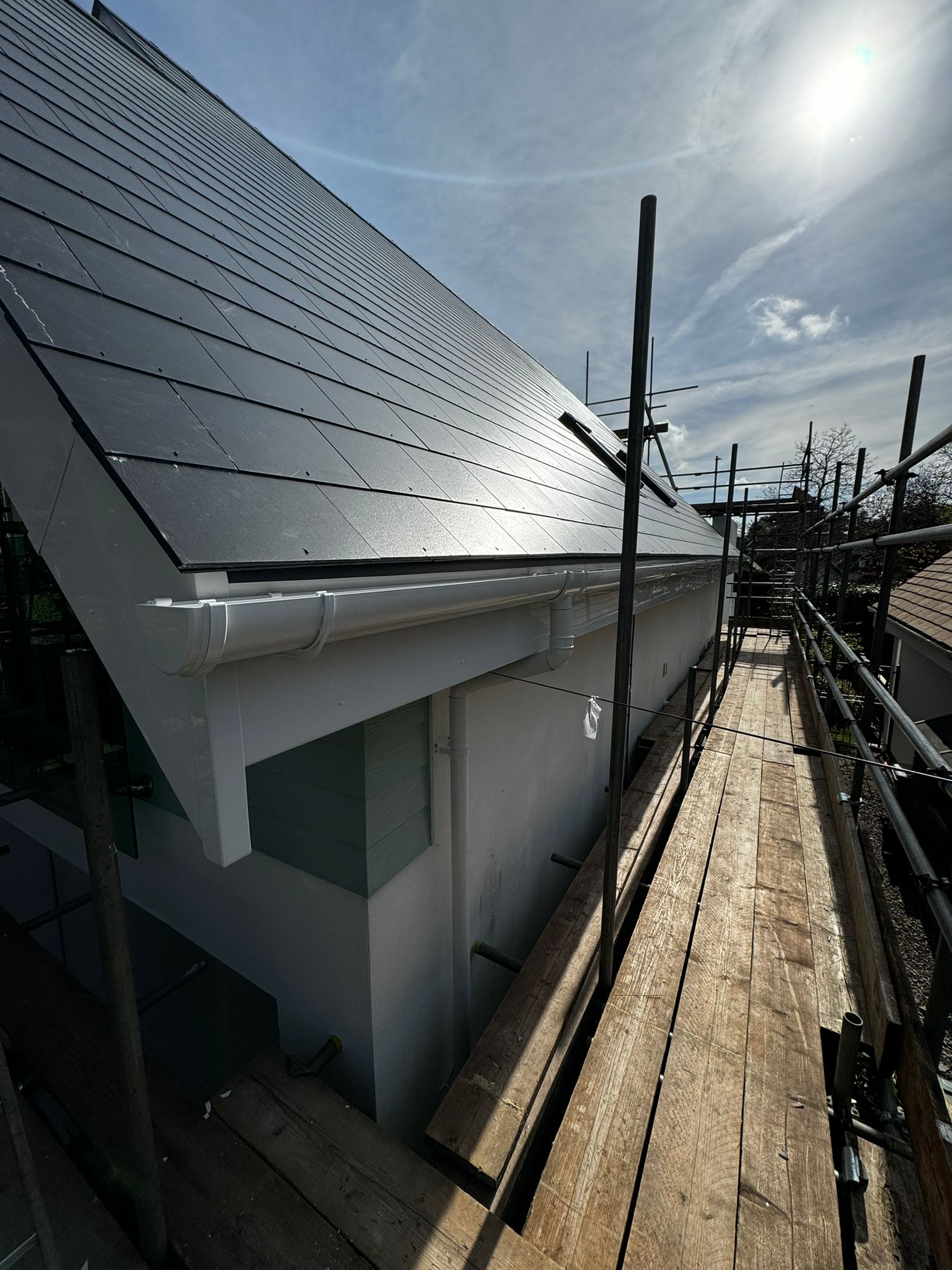 Image gallery slide 1